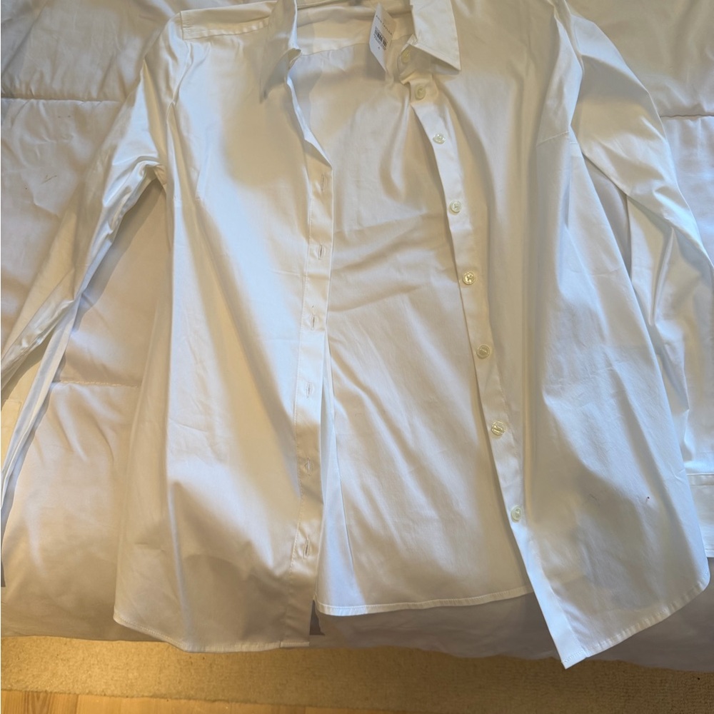 Ann Taylor Women’s White Blouse NWT